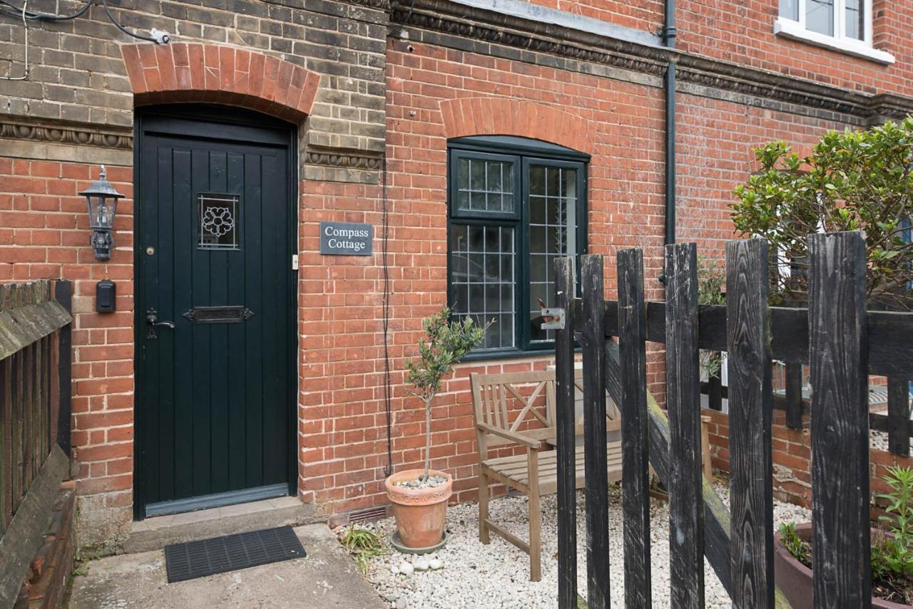 Compass Cottage Aldeburgh Air Manage Suffolk Eksteriør billede
